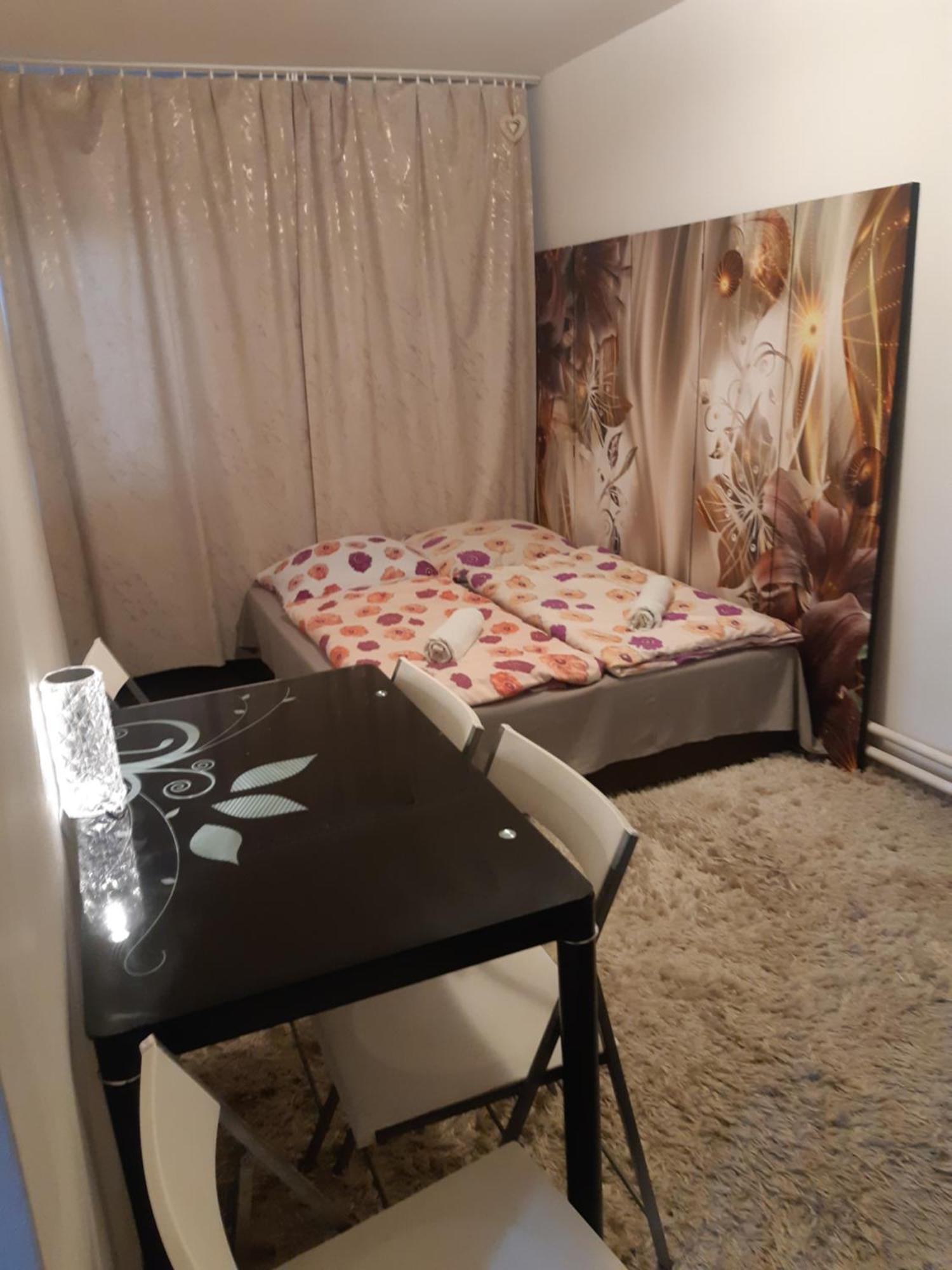 Apartment Pharamis Bešeňová Buitenkant foto