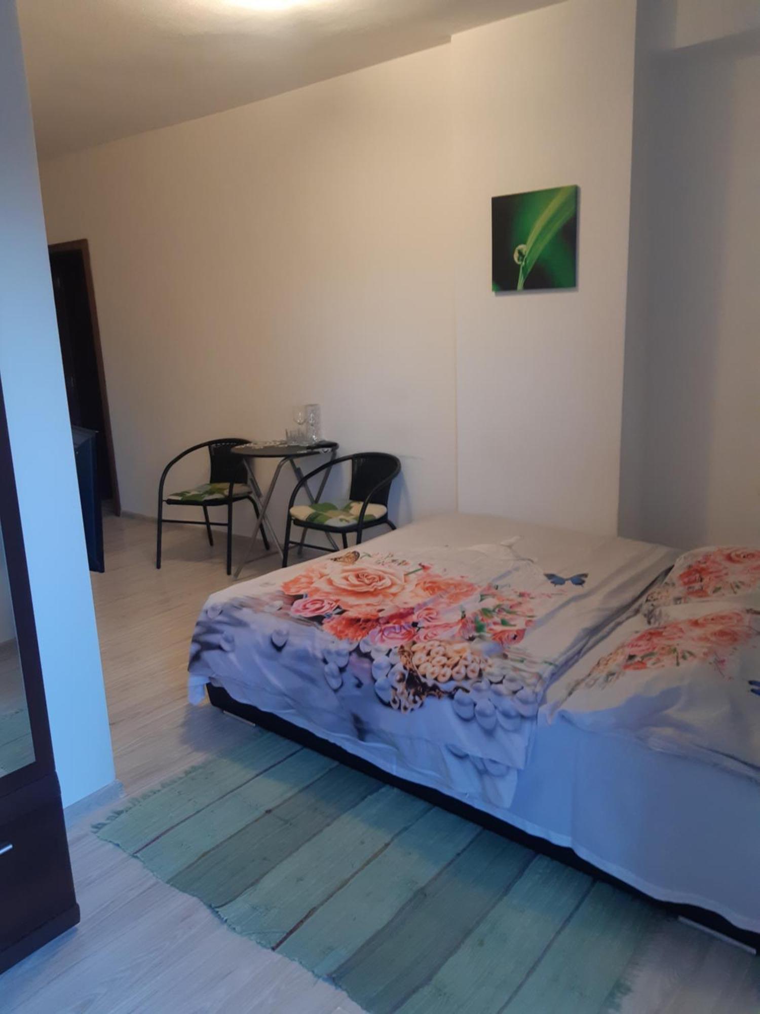 Apartment Pharamis Bešeňová Buitenkant foto