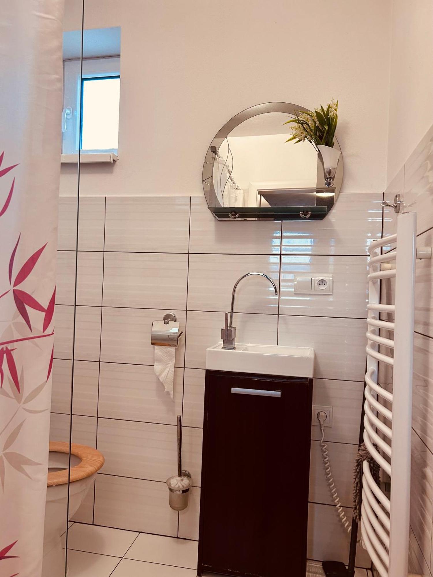 Apartment Pharamis Bešeňová Buitenkant foto
